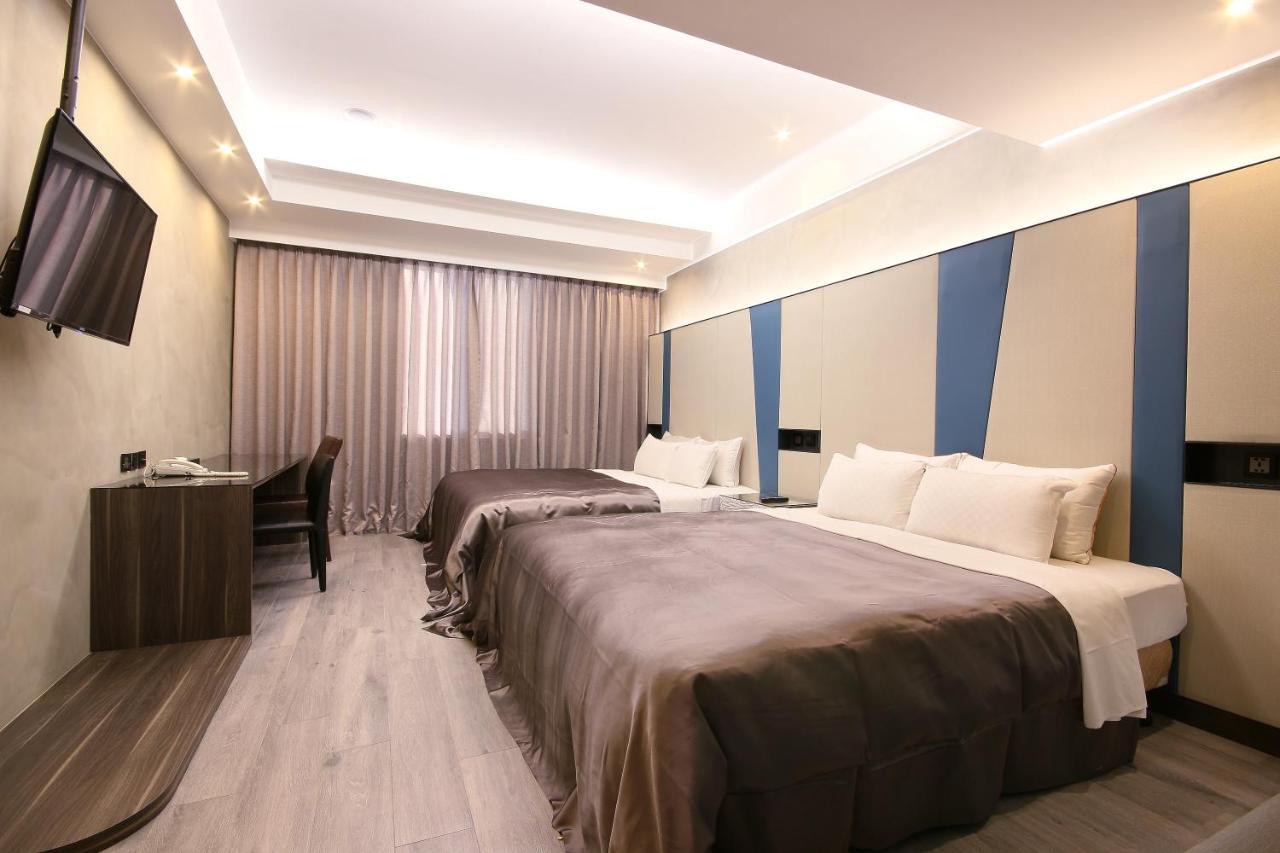 Feng Cai Motel Yuanlin Bagian luar foto