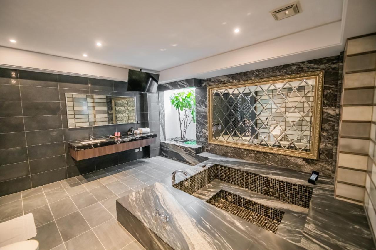 Feng Cai Motel Yuanlin Bagian luar foto