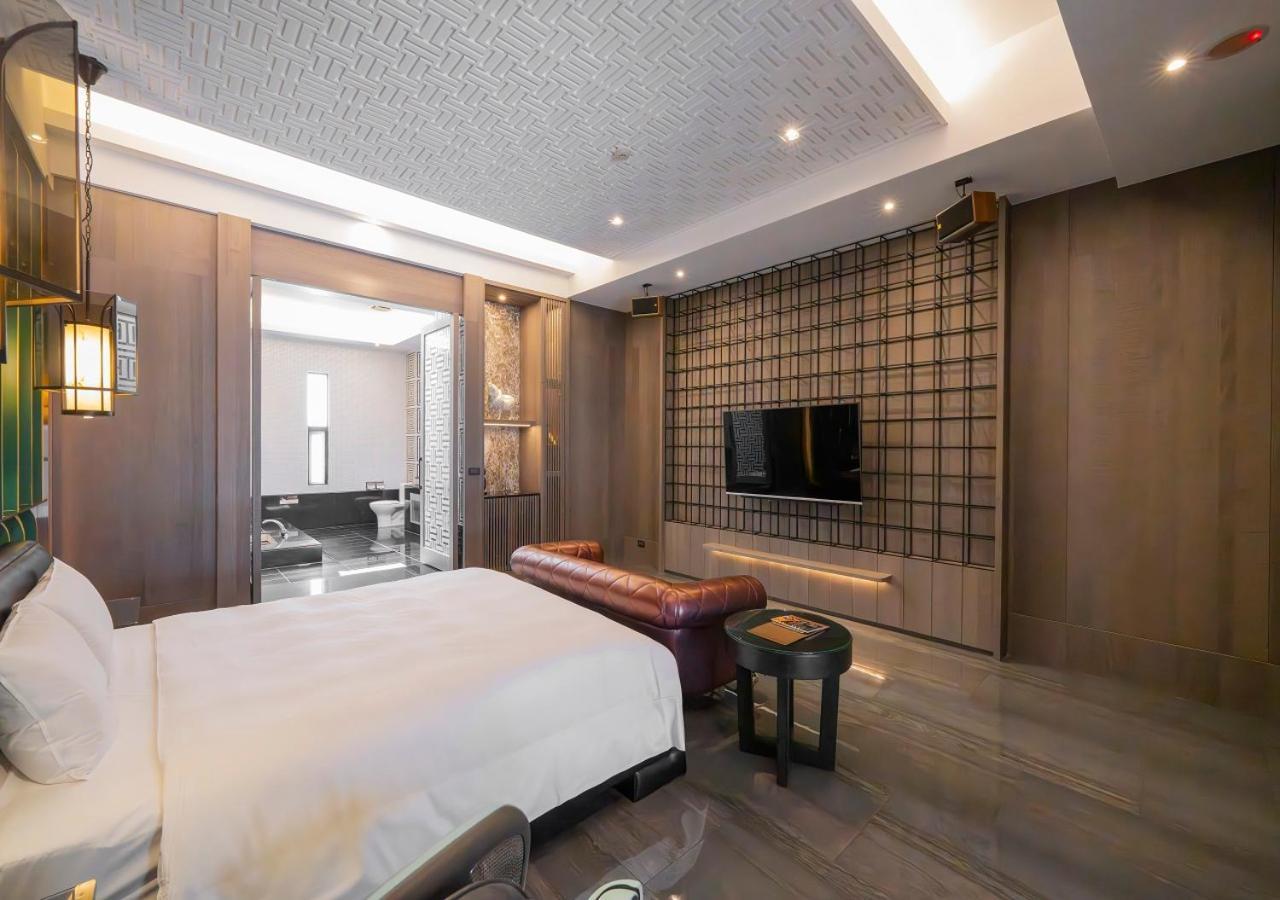 Feng Cai Motel Yuanlin Bagian luar foto