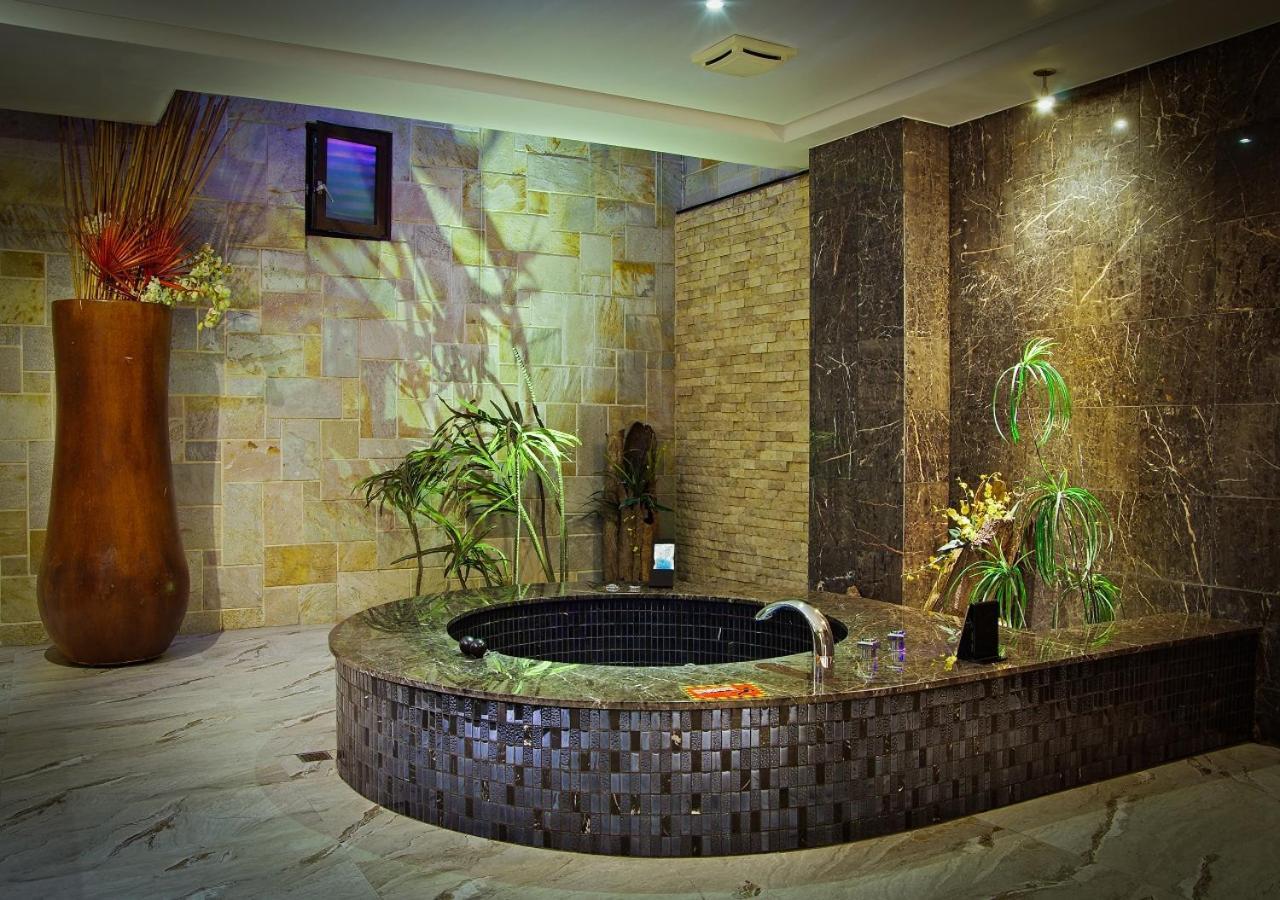 Feng Cai Motel Yuanlin Bagian luar foto