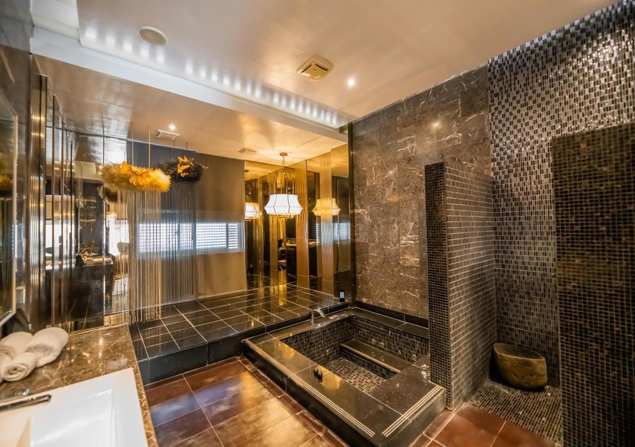 Feng Cai Motel Yuanlin Bagian luar foto