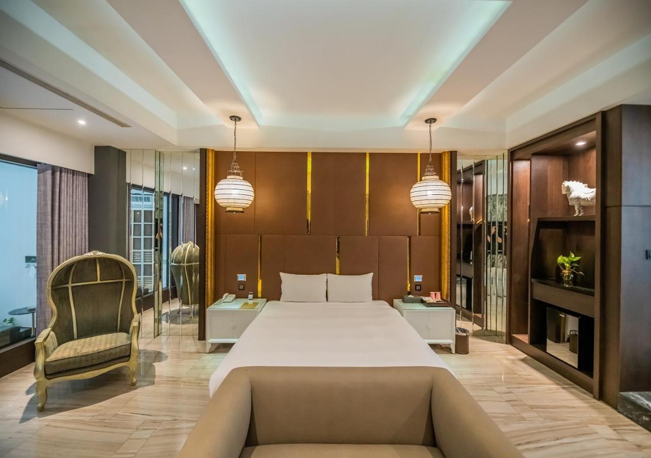Feng Cai Motel Yuanlin Bagian luar foto