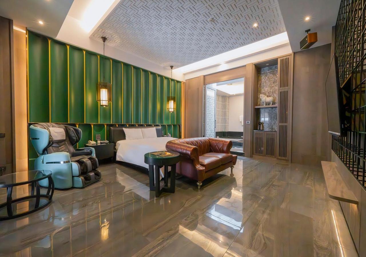 Feng Cai Motel Yuanlin Bagian luar foto