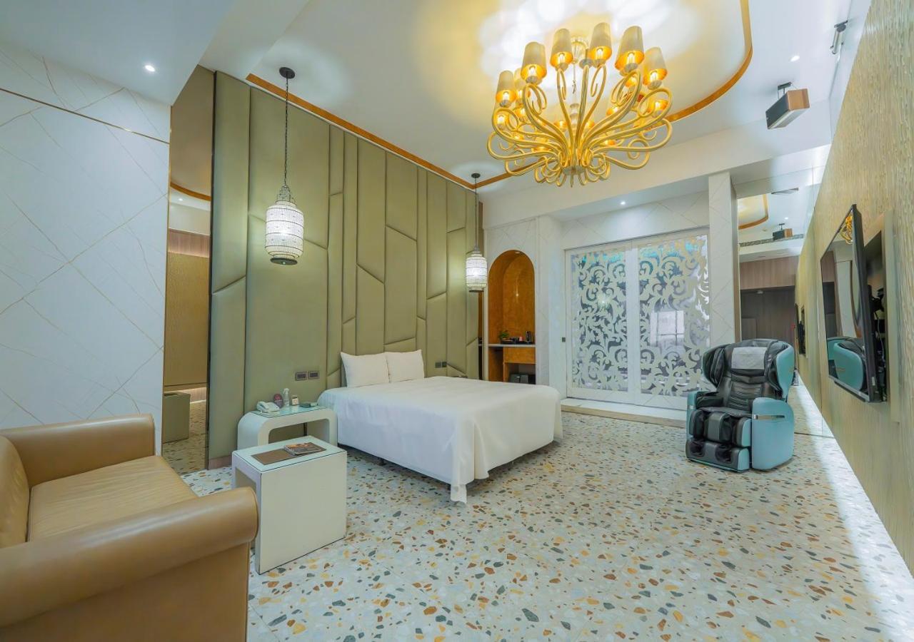 Feng Cai Motel Yuanlin Bagian luar foto