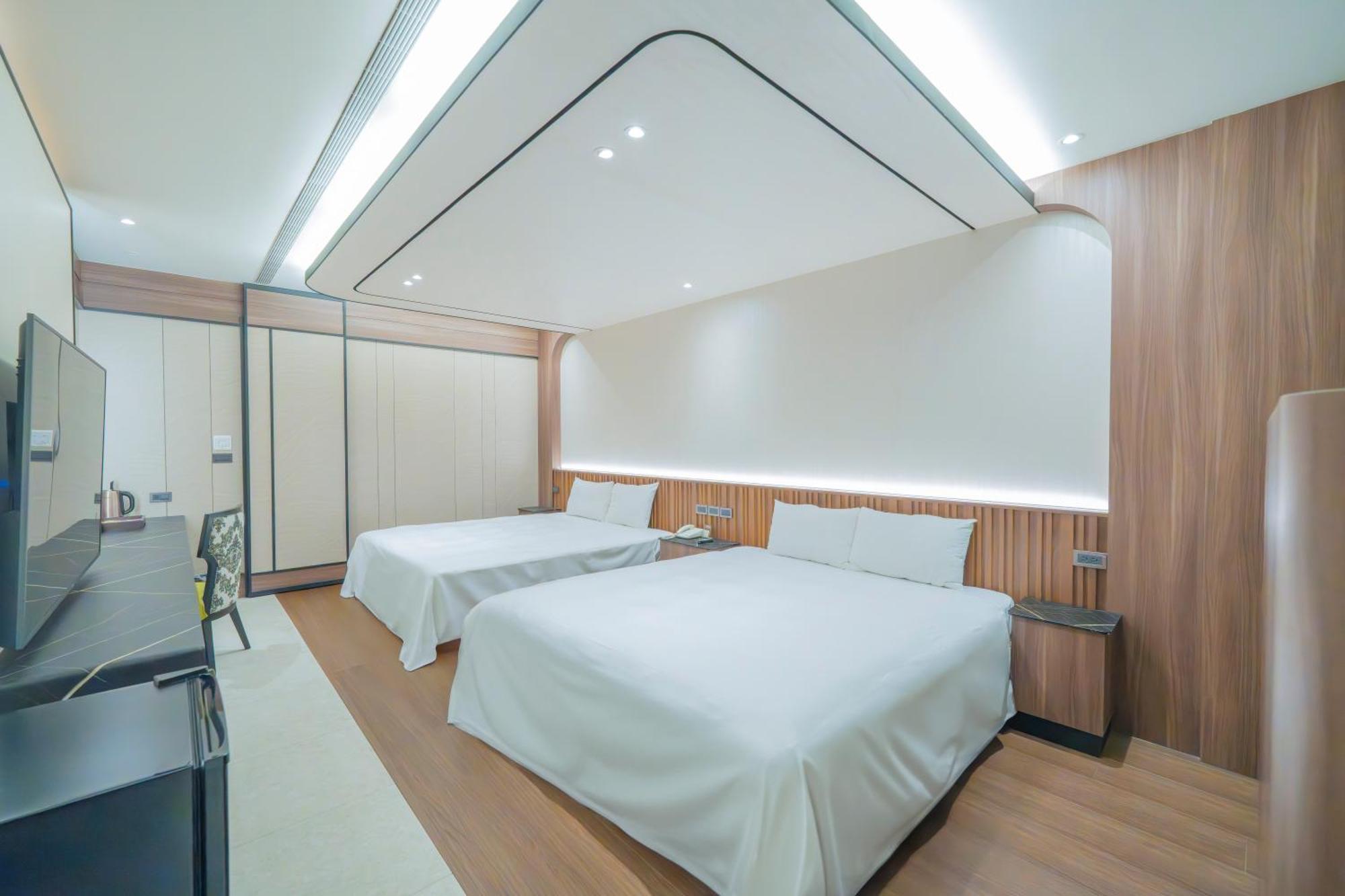Feng Cai Motel Yuanlin Bagian luar foto