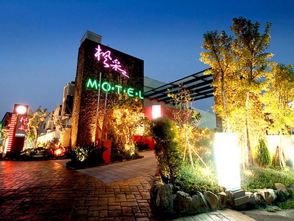 Feng Cai Motel Yuanlin Bagian luar foto