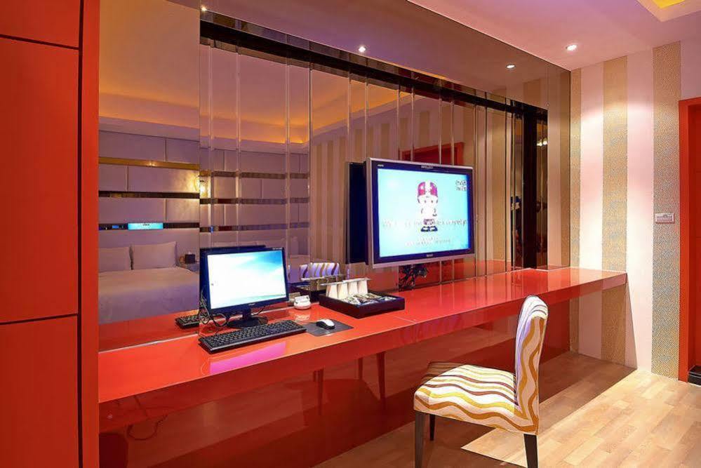 Feng Cai Motel Yuanlin Bagian luar foto