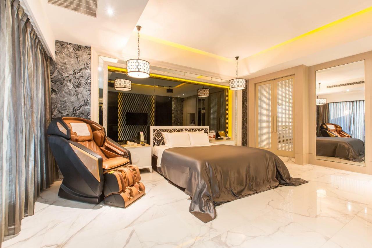 Feng Cai Motel Yuanlin Bagian luar foto