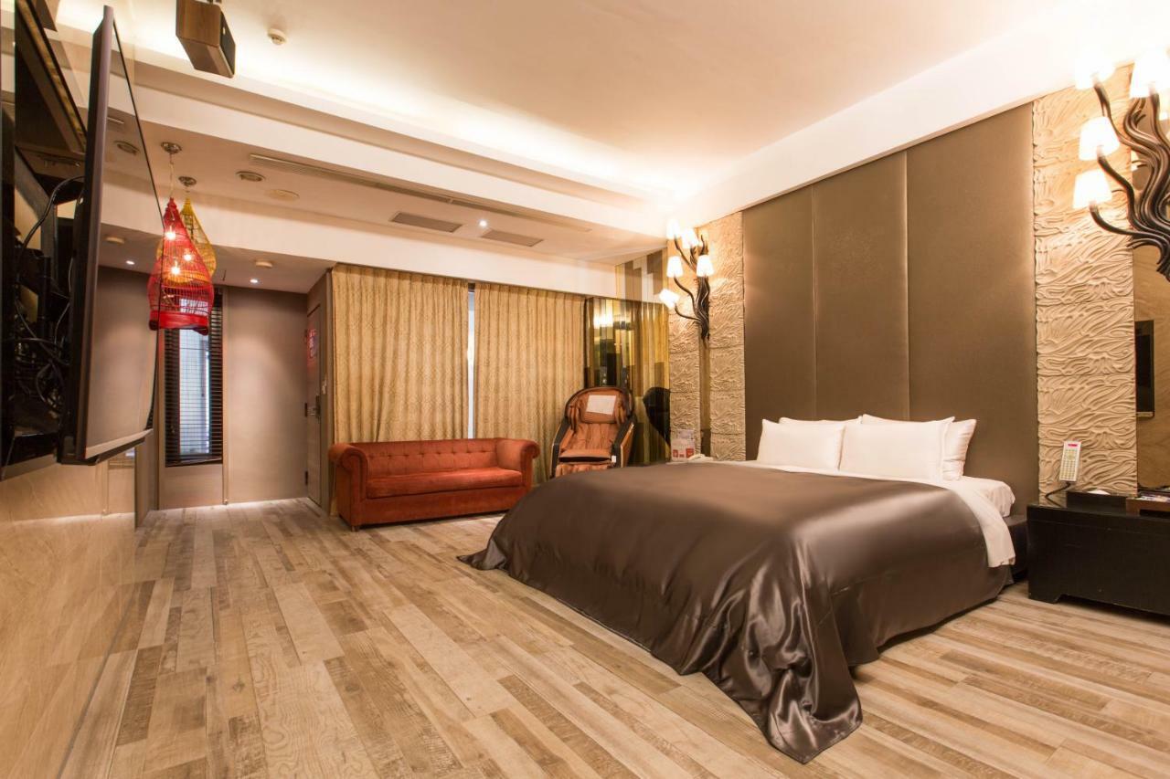 Feng Cai Motel Yuanlin Bagian luar foto