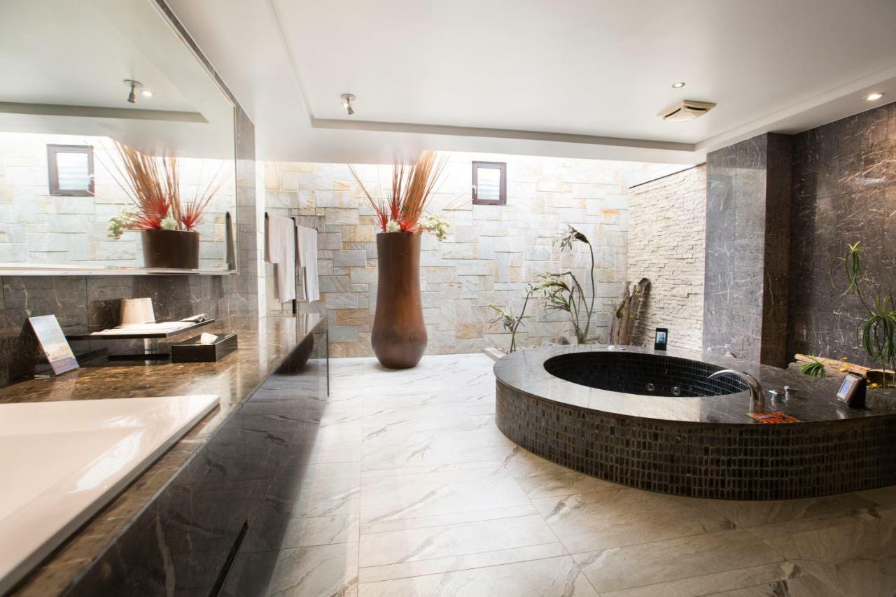 Feng Cai Motel Yuanlin Bagian luar foto