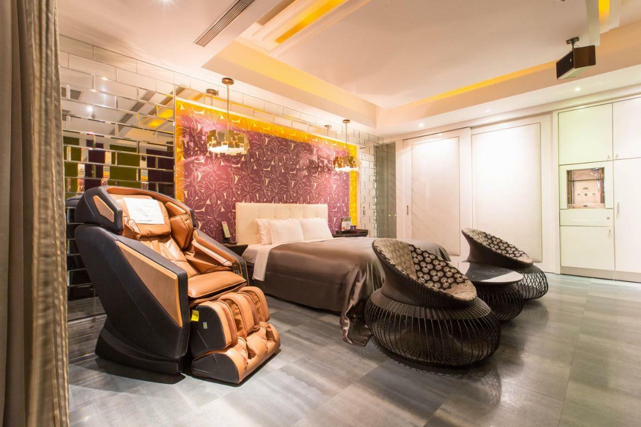 Feng Cai Motel Yuanlin Bagian luar foto