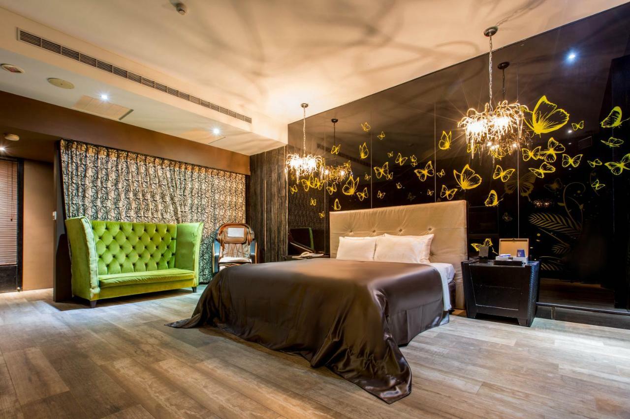 Feng Cai Motel Yuanlin Bagian luar foto